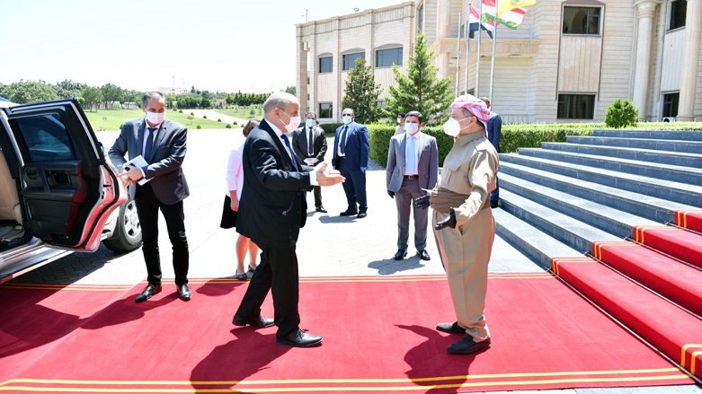 سەرۆك بارزانی پێشوازی لە وەزیری دەرەوەی فەرەنسا دەکات